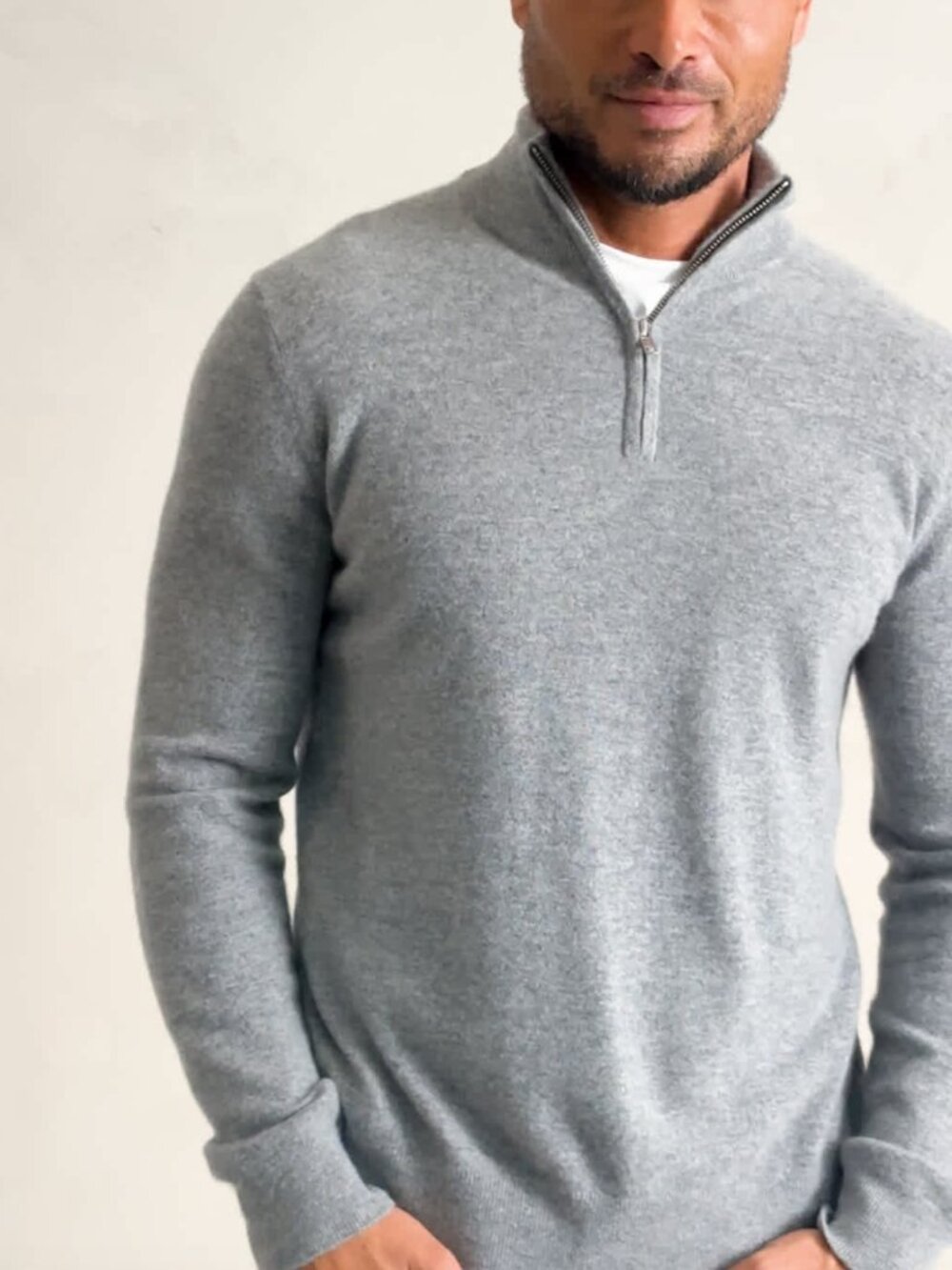 Quince Mongolian Cashmere Quarter Zip Sweater in Heather Grey Size M